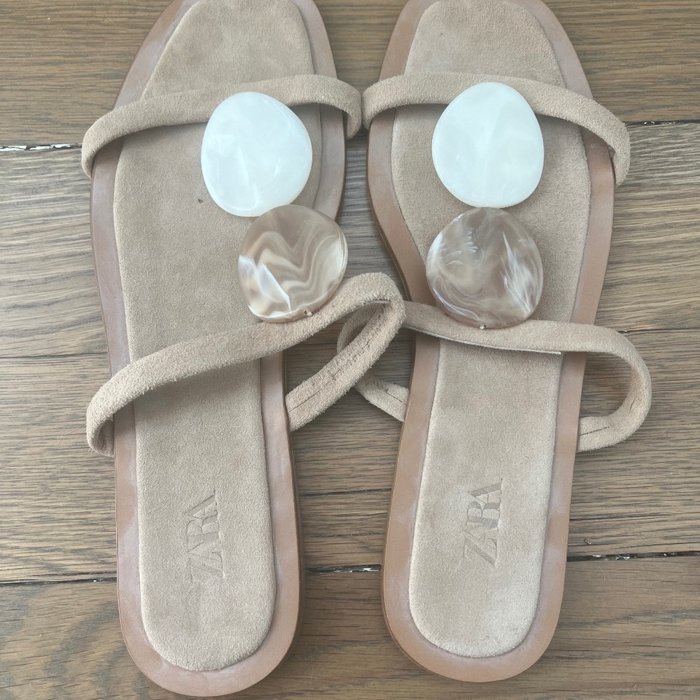Zara women’s flat sandal, suede with stones